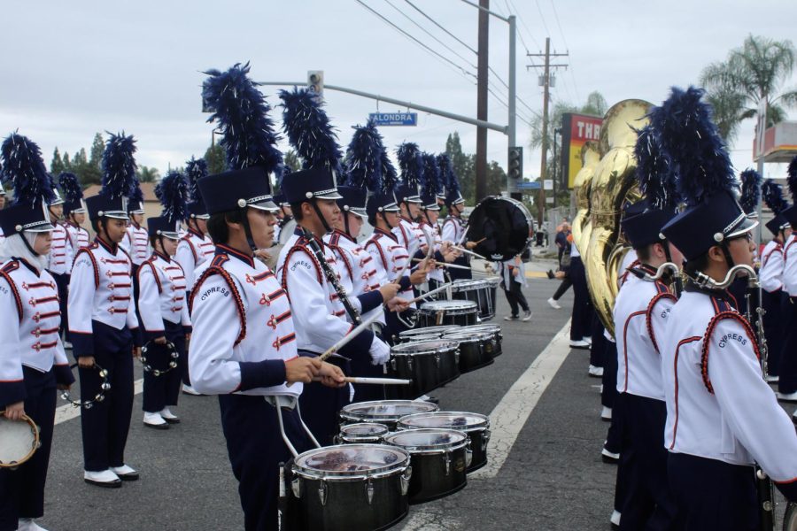 Sound+in+Motion+decked+out+in+their+uniforms+at+the+Norwalk+Halloween+Parade%2C+earning+their+first+dub+of+the+season.