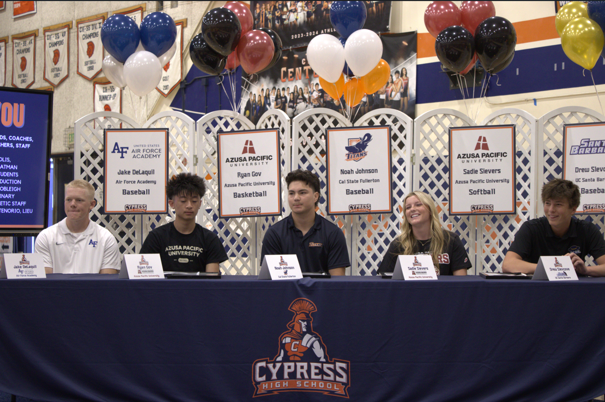 Jake Delaquil, Ryan Gov, Noah Johnson, Sadie Sievers, and Drew Slevcove sign as student athletes to the colleges of their choice.